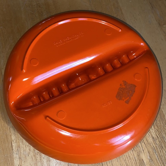 Vintage melamine orange ashtray - Picture 2 of 4